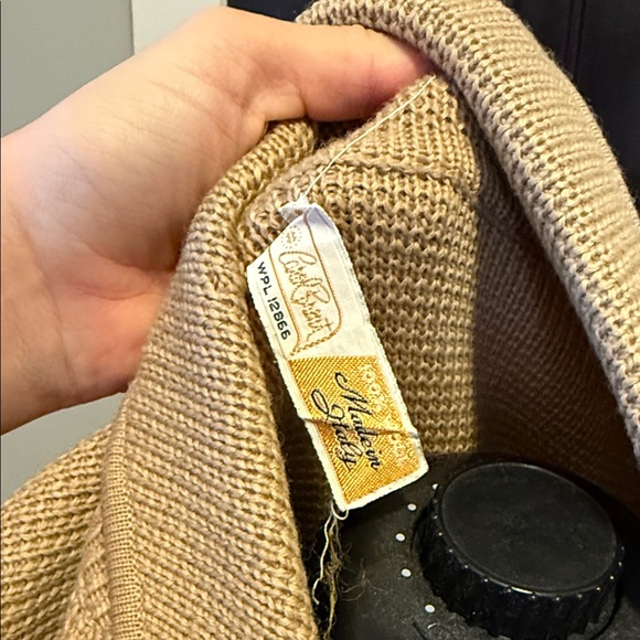 Women's 100% Wool Beige Coat - Picture 6 of 7